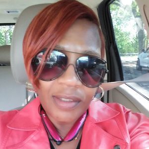 Meet your Posher, Lavonne